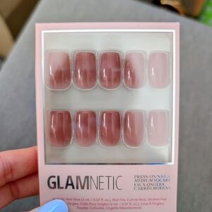 Glamnetic Medium Square Press-On Nails - Pink